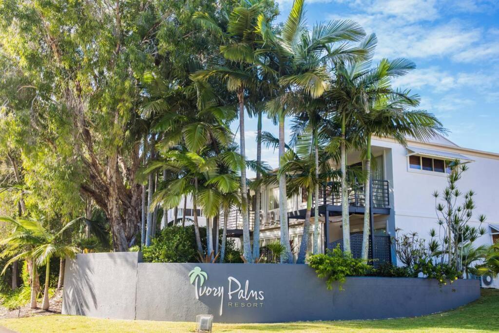 2 Bedroom Ground Level Villa In Tropical 4* Resort Noosaville Exterior photo